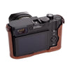 Arte di Mano Leica Q3 Half Case (Type 2-TR, Snap Secured, Tripod Mount) - Rally Volpe