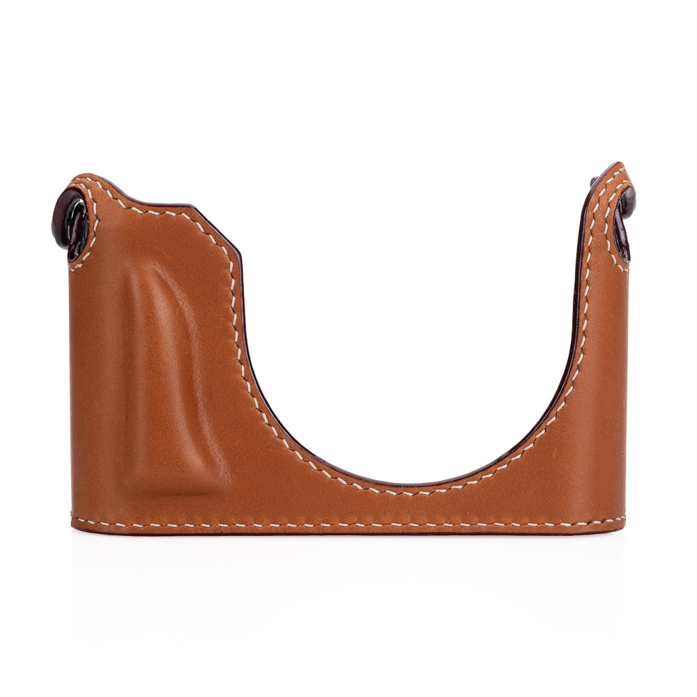 Arte di Mano Leica Q3 Half Case (Type 2-TR, Snap Secured, Tripod Mount) - Novonappa Tan