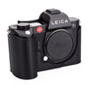 Arte di Mano Half Case for Leica SL2 with Battery Access Door, Covered Style - Black with Black Stitching