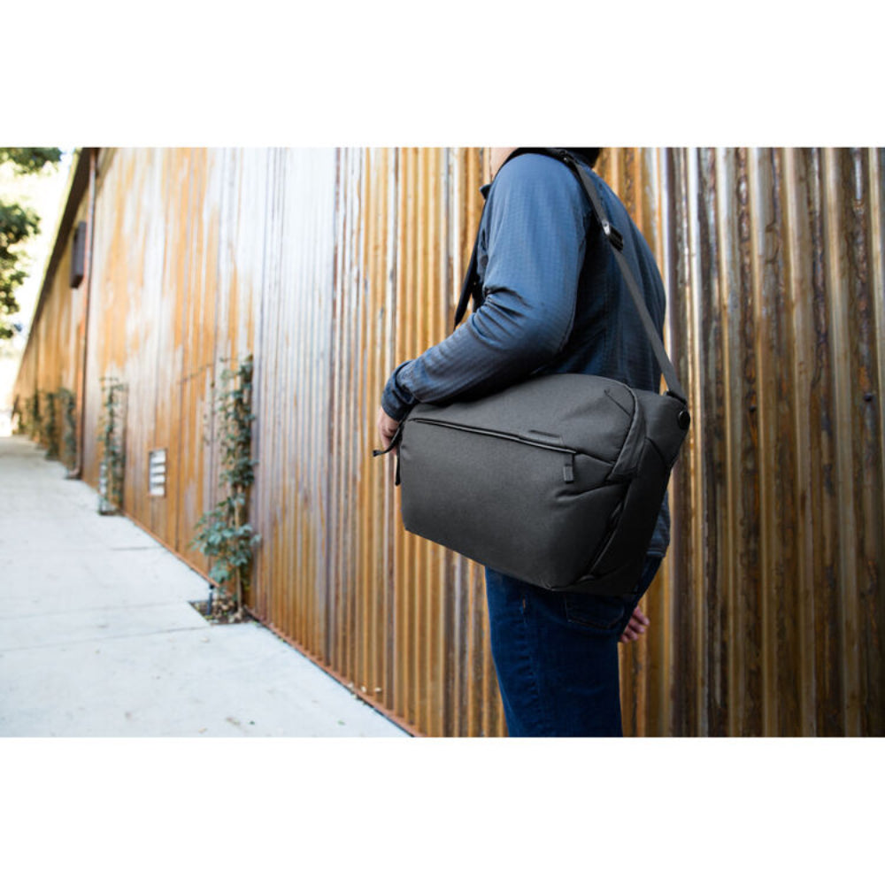 Peak Design Everyday Sling v2 (Negro, 10L)