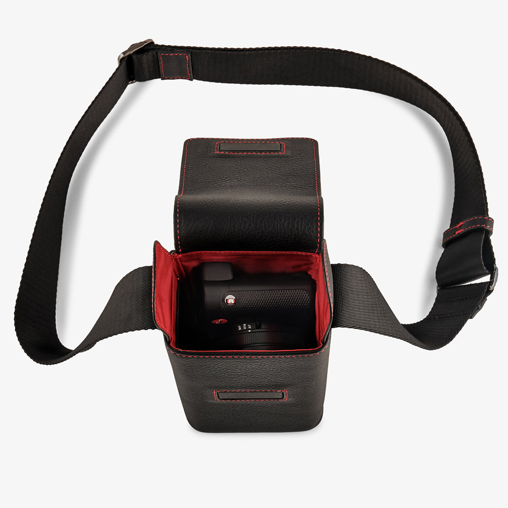 Bolso para cámara de cuero Oberwerth ‘Albert’ - Negro con costuras rojas
