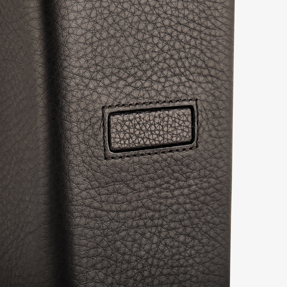 Bolso para cámara de cuero Oberwerth ‘Albert’ - Negro con costuras negras