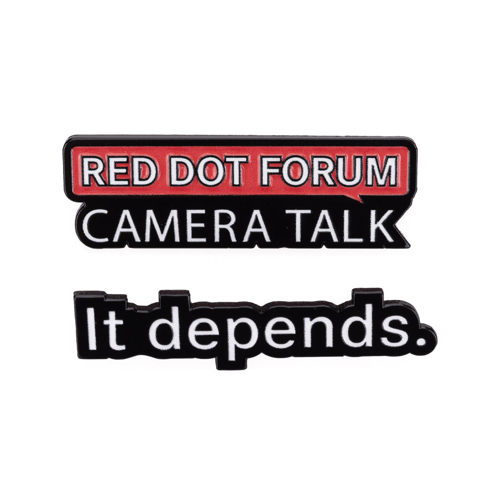 Juego de pines esmaltados Red Dot Forum Camera Talk