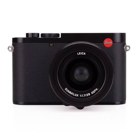 Used Leica Q3 with UV Filter