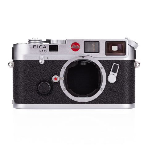 Used Leica 'Leitz' M6 0.72, silver chrome (Wetzlar, 1987)  with MP Finder - Recent Leica CLA