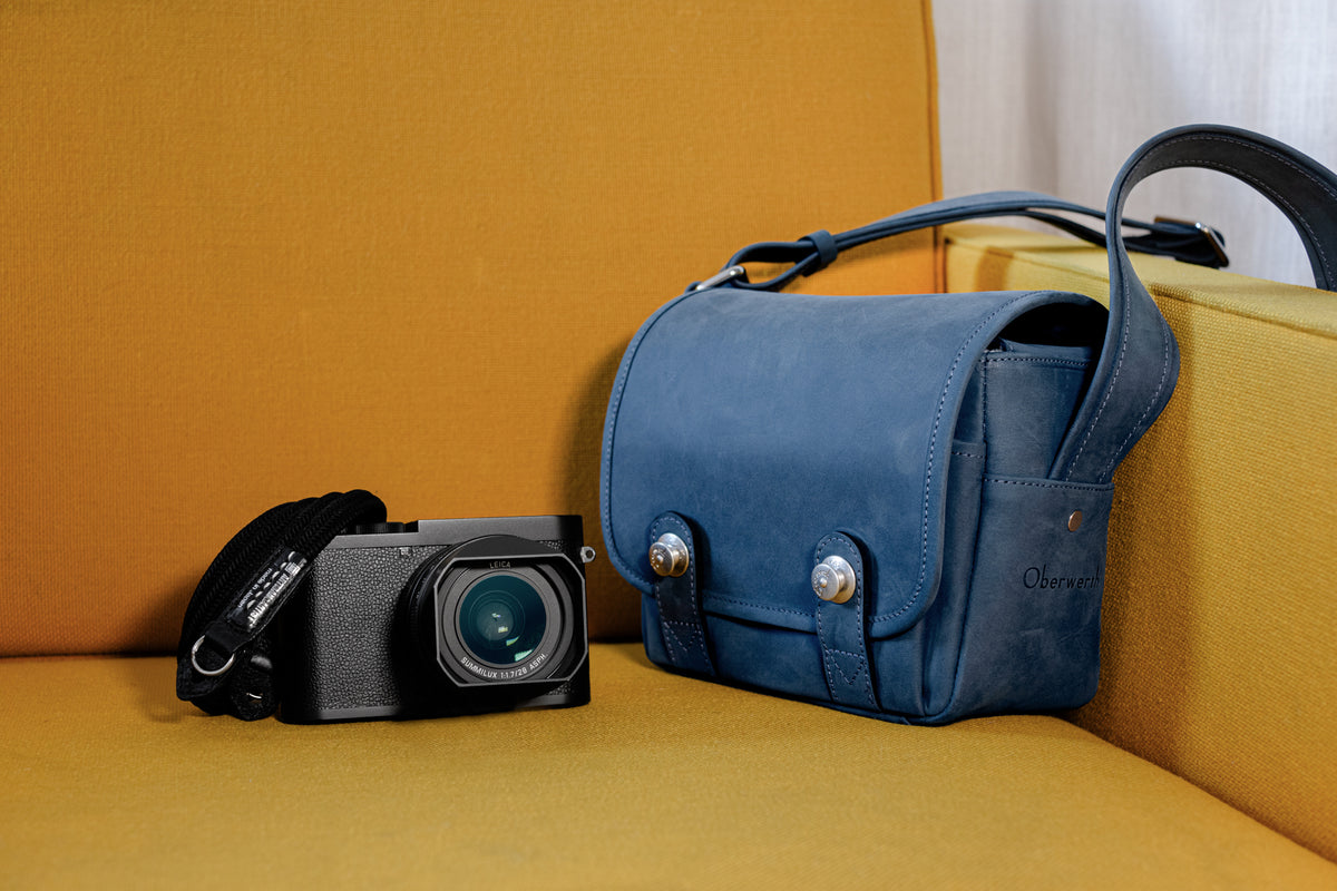 Oberwerth The Q Bolso para fotos de cuero - Azul medianoche con forro gris