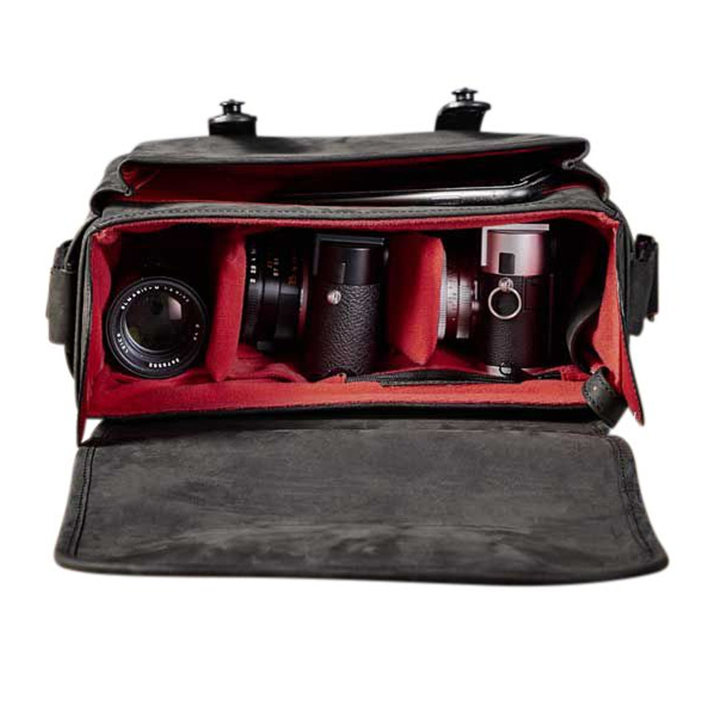 Bolso para cámara Oberwerth M, negro con forro rojo