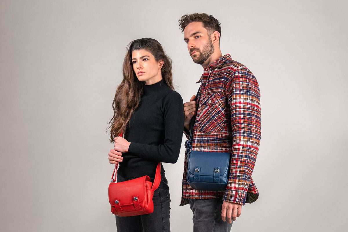 Bolso para cámara de cuero Oberwerth ‘Phil’ - Negro con costuras negras