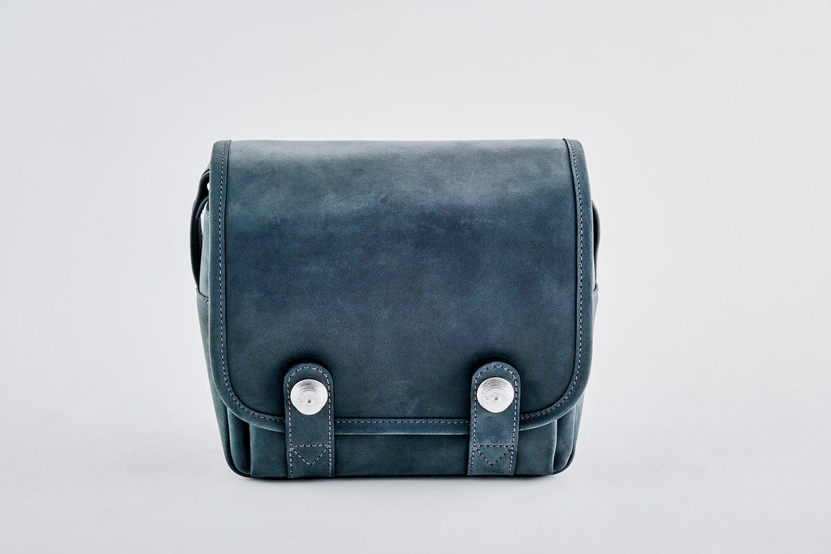 Oberwerth The Q Bolso para fotos de cuero - Azul medianoche con forro gris