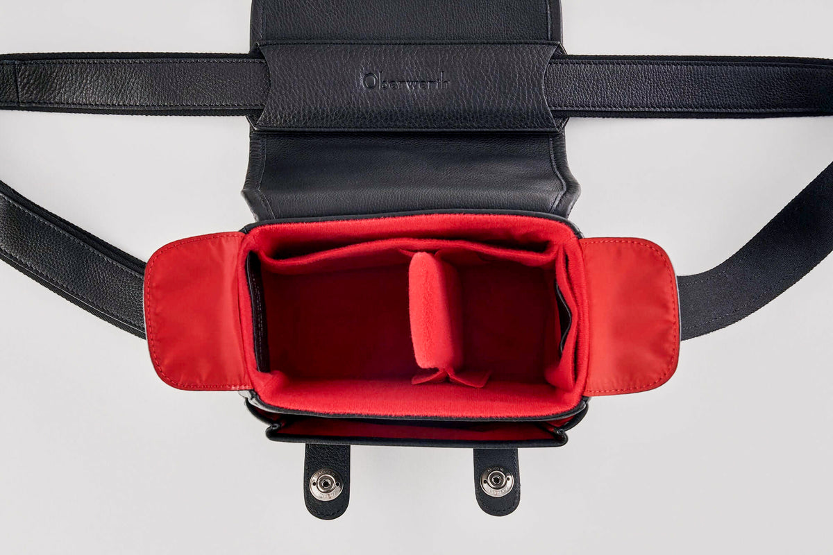 Bolso para cámara de cuero Oberwerth ‘Phil’ - Negro con costuras negras