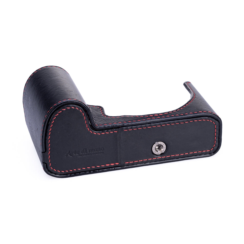 Funda usada Arte di Mano Half Case para Leica SL2/SL2-S con tapa de batería, estilo cubierto - negra con costuras rojas