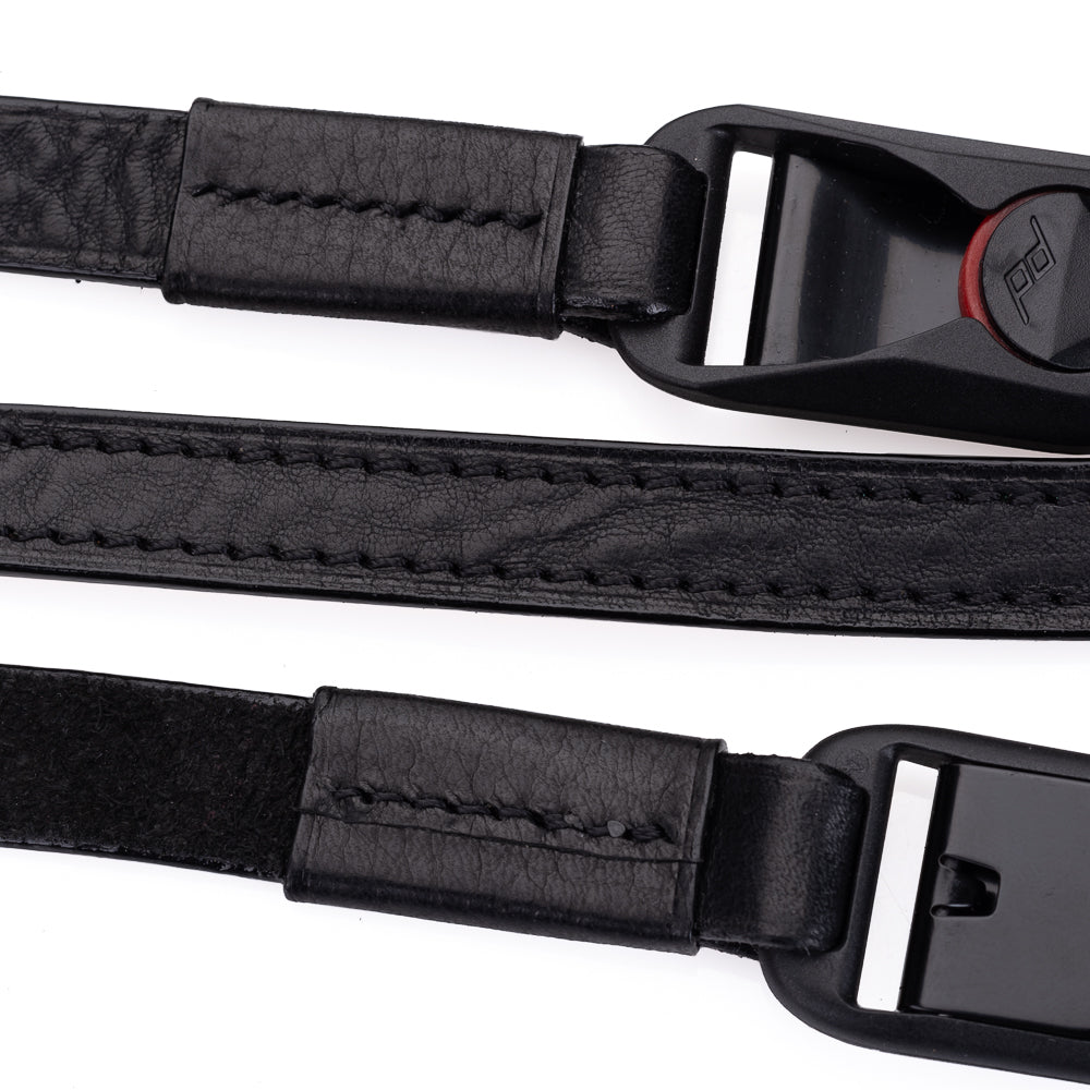 Correa para el cuello cómoda Arte di Mano con anclajes Peak Design, 95 cm - Negro Rally con costuras negras