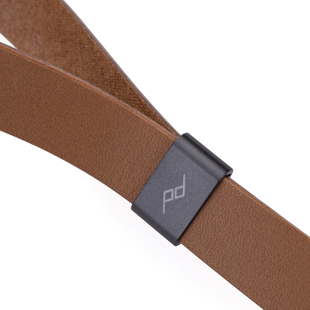 Peak Design Cuff - Correa de muñeca de cuero para cámara con conexión rápida, color canela