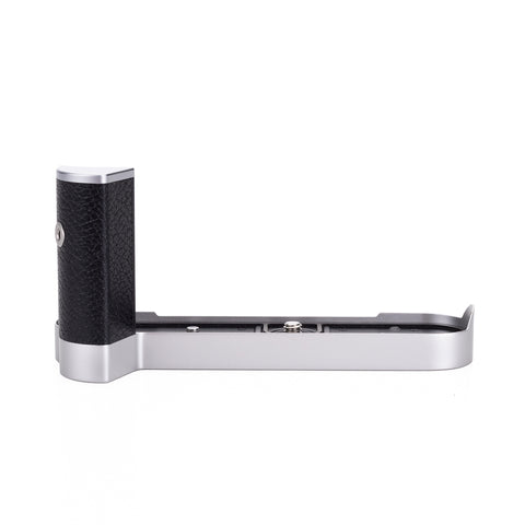 Certified Pre-Owned Leica M10 Hand Grip, Silver