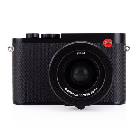 Used Leica Q3 - Extra Battery, Thumbs Up