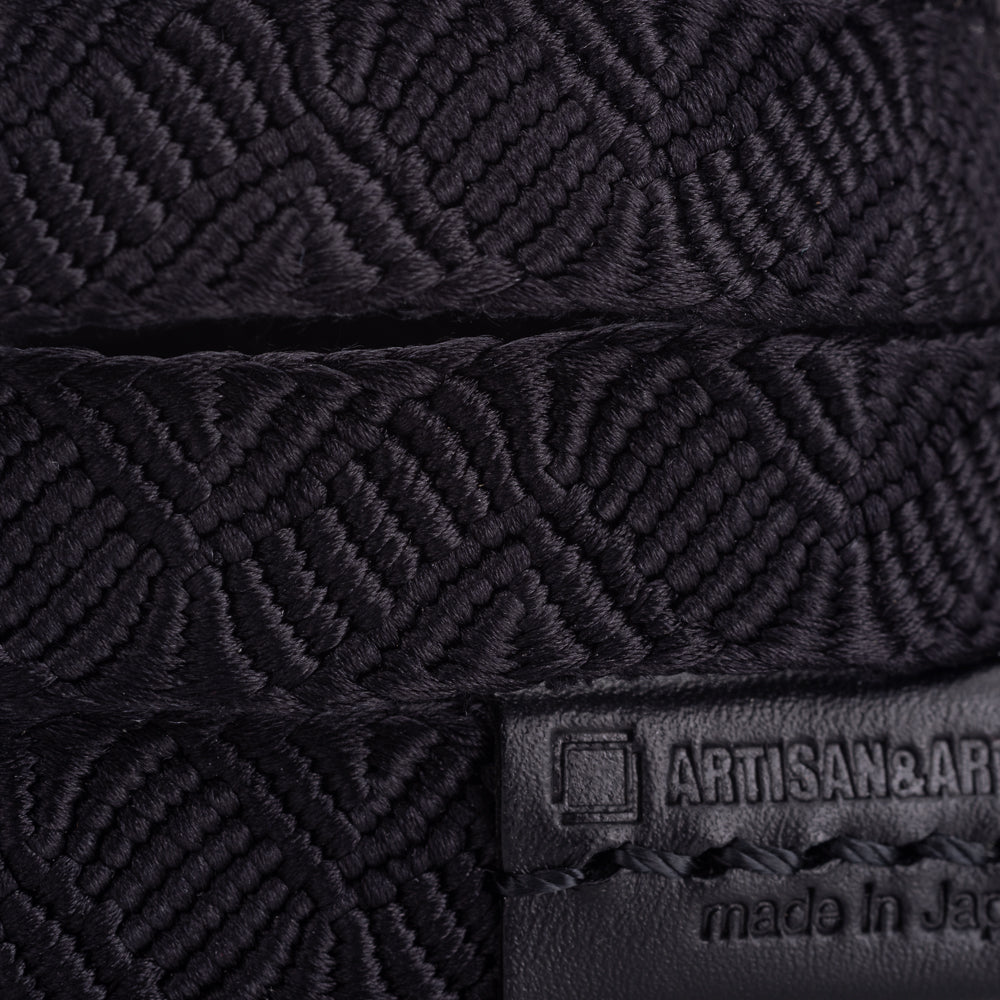 Correa para cuello de seda Artisan & Artist* ACAM 317 Sazanami - Negro/Negro