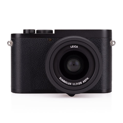 Used Leica Q2 Monochrom - Extra Battery