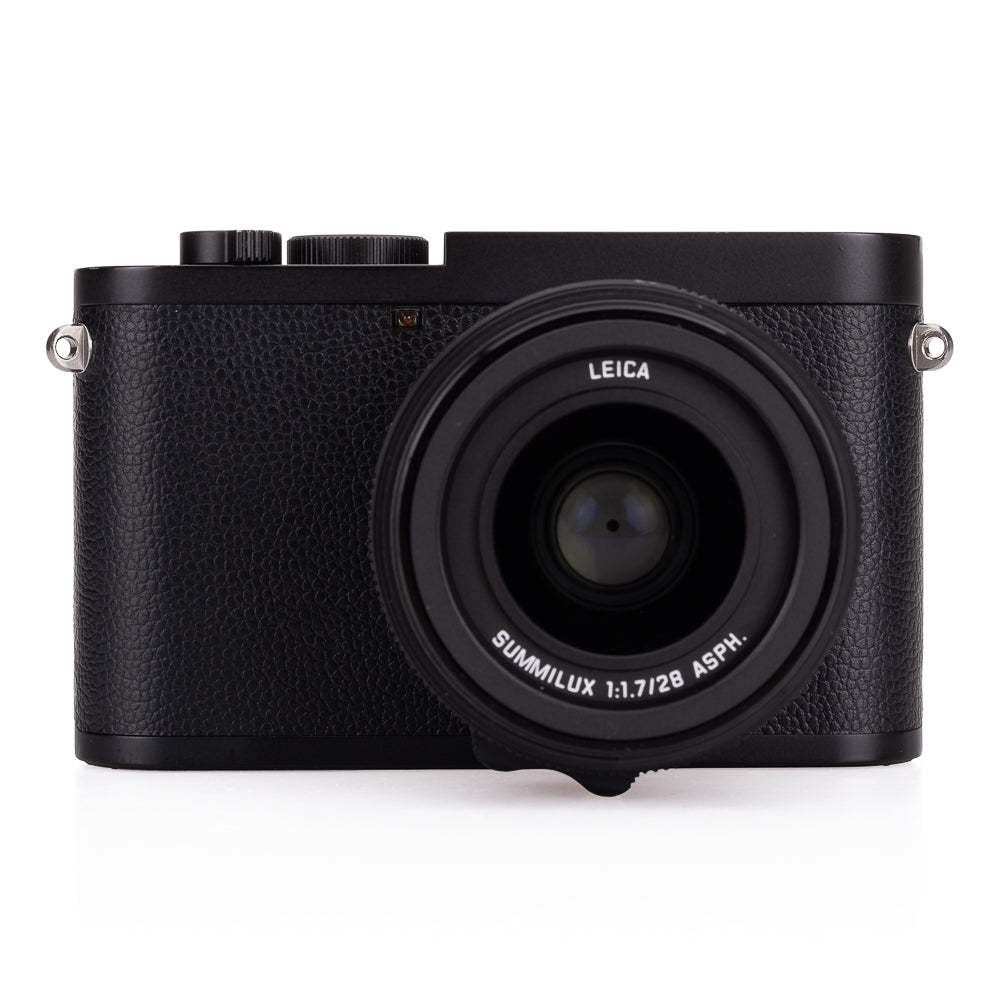 Used Leica Q2 Monochrom - Extra Battery