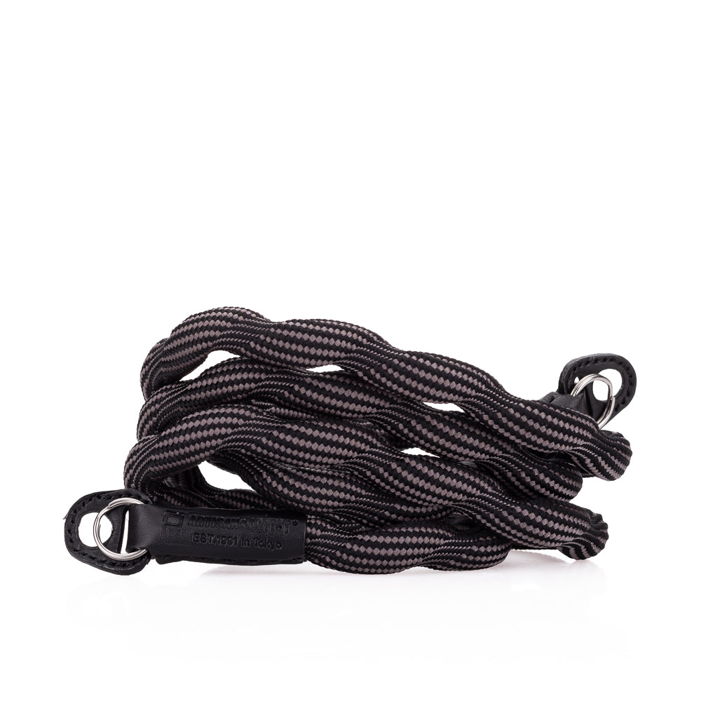 Correa de cuello con cordón en espiral Artisan & Artist* ACAM 708 - Negra/Gris