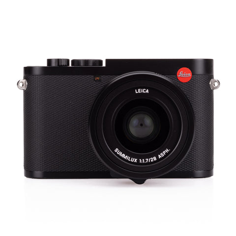 Used Leica Q2, black with Thumbs Up