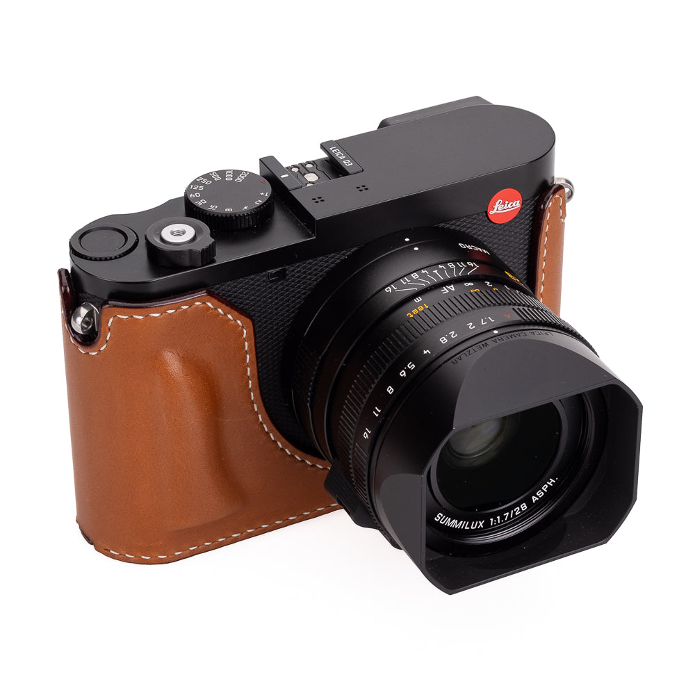 Media funda Arte di Mano para Leica Q3 (Tipo 1-SD, fijación mediante tornillos) - Novonappa color canela