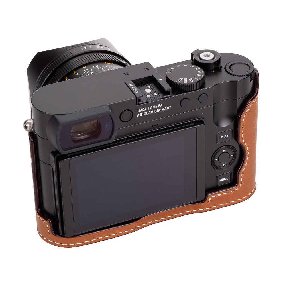 Media funda Arte di Mano para Leica Q3 (Tipo 1-SD, fijación mediante tornillos) - Novonappa color canela