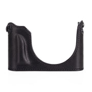 Media funda Arte di Mano para Leica Q3 (Tipo 2-TR, cierre a presión, soporte para trípode) - Negro Rally con costuras negras