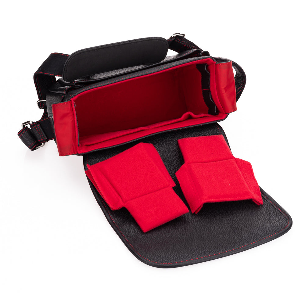 Bolso para cámara Oberwerth M, Edward, negro con costuras rojas