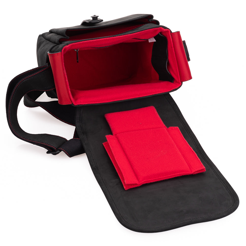 Bolso para cámara Oberwerth SL, pequeño, negro con forro rojo
