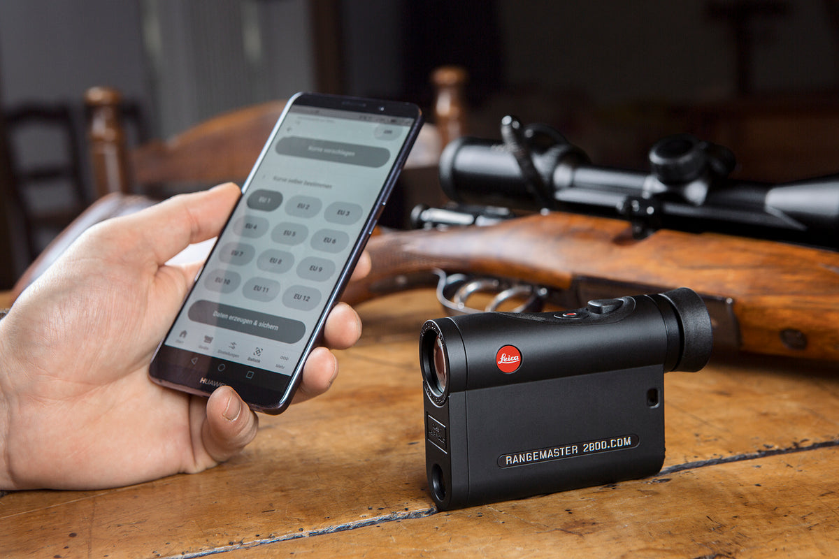 Leica Rangemaster CRF 2800.COM Bluetooth Compact Rangefinder