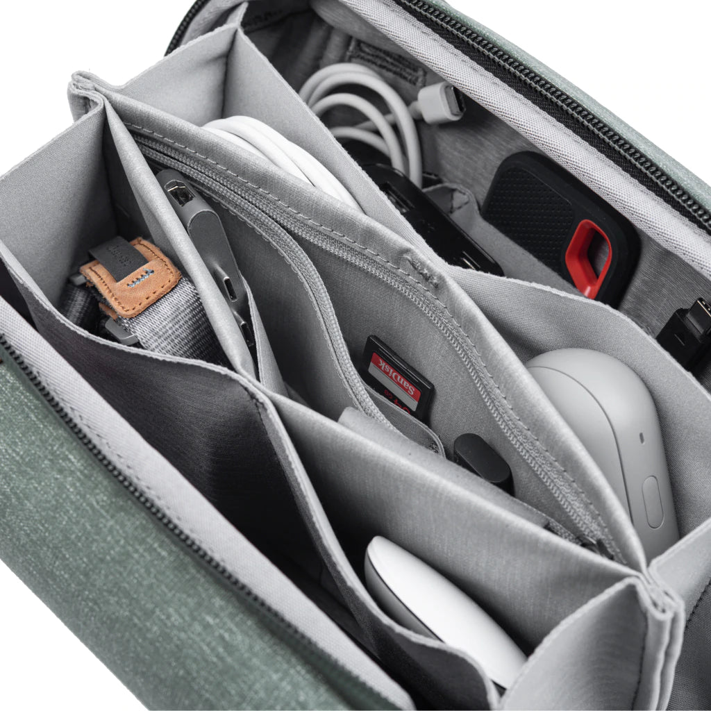Peak Design Tech Pouch V2 color salvia