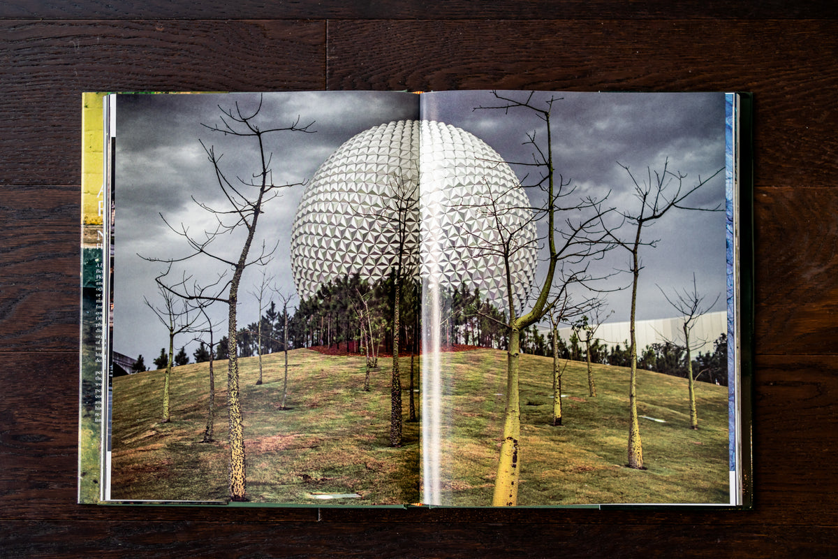 Nathan Benn: Peculiar Paradise (Florida Photographs), 2018 - Signed