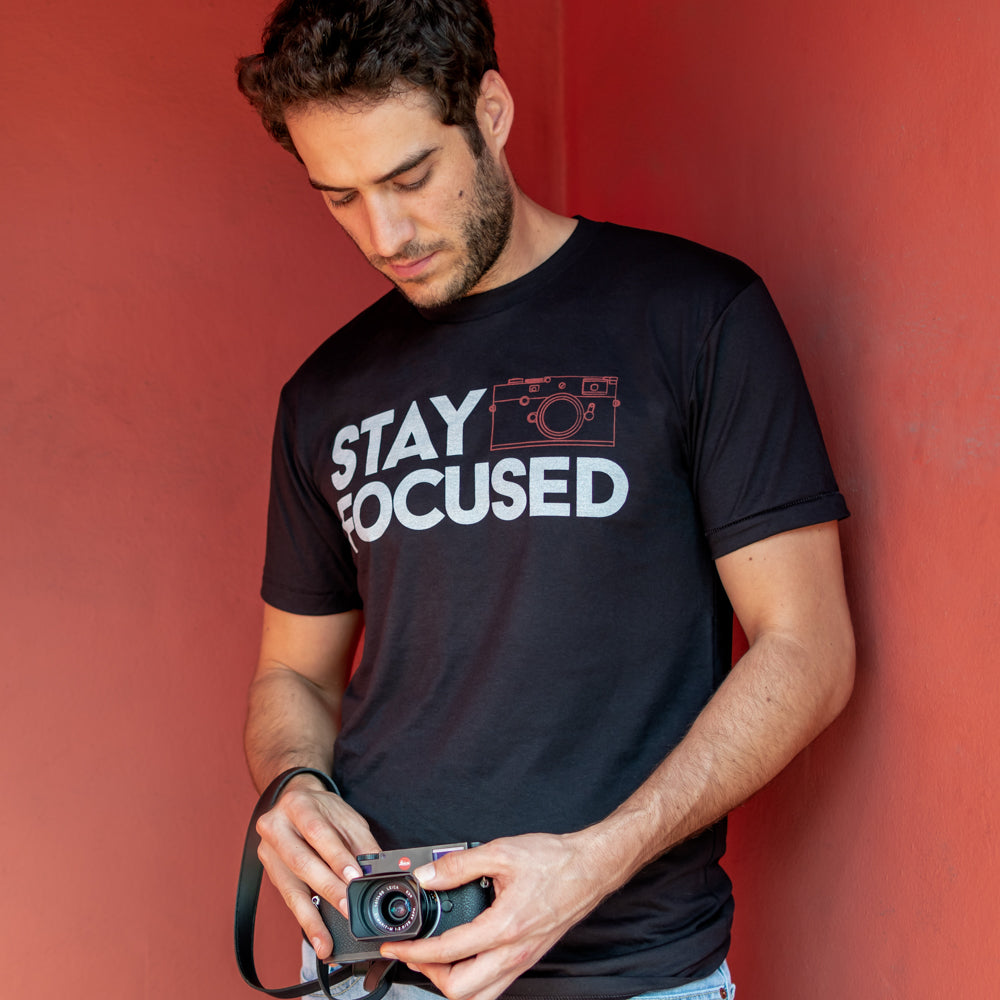 Camiseta Stay Focused, Pequeña