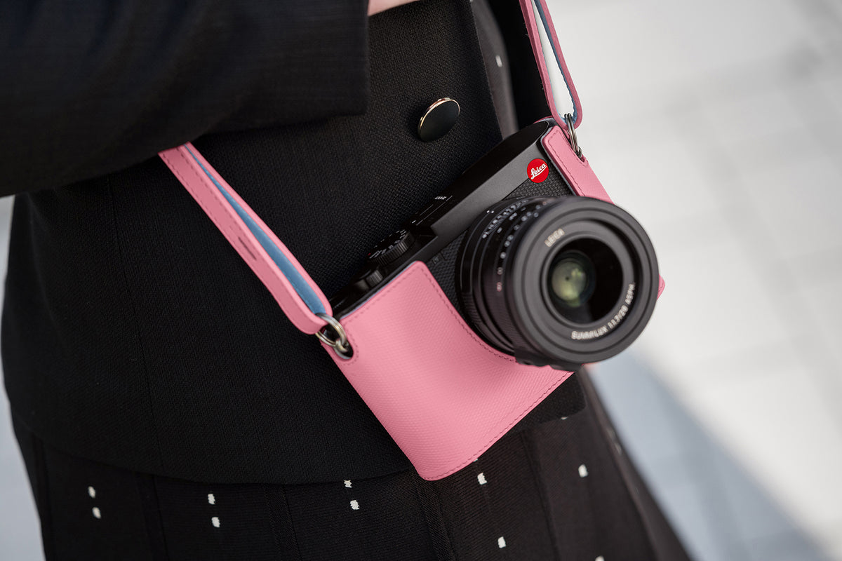 Protector de cuero rosa para Leica Q2