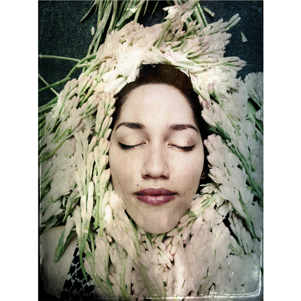 Maggie Steber - Impresión de 13 x 19 pulgadas - La Virgen favorita de Lily, Virgen de Guadalupe, Ciudad de México, 2017