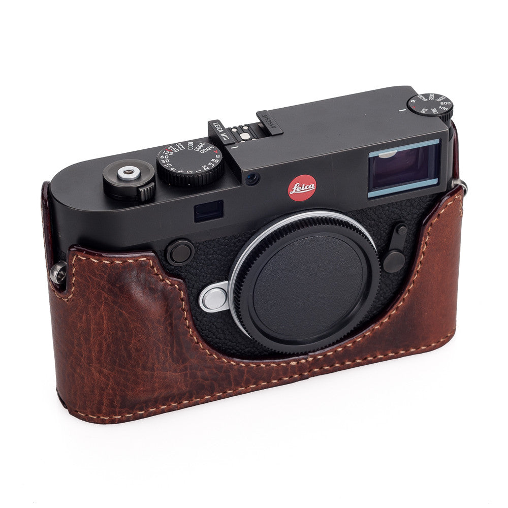 Media funda Arte di Mano para Leica M10 con puerta de acceso a la batería - Rally Volpe