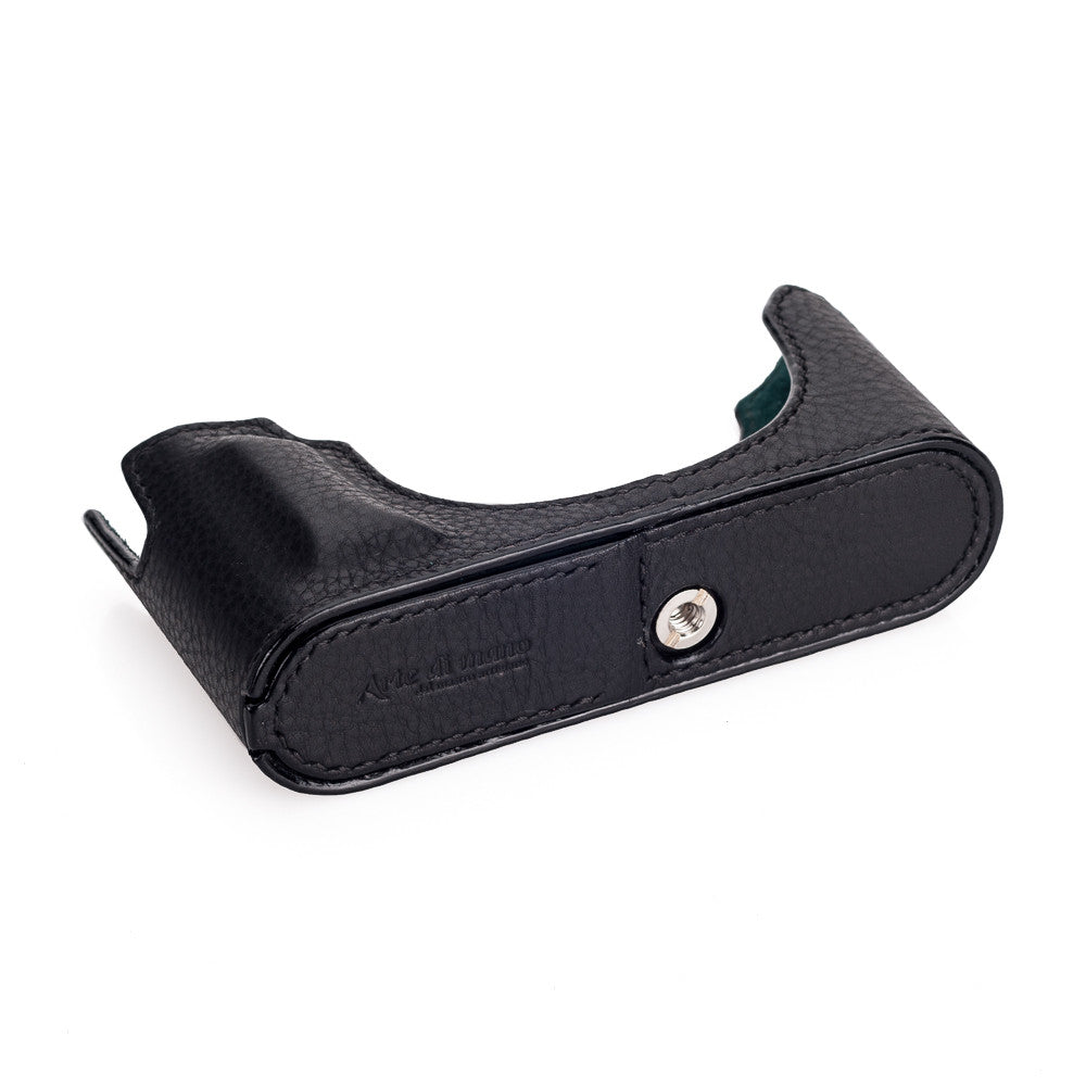 Media funda Arte di Mano para Leica M10 con puerta de acceso a la batería - Negro Minerva con costuras negras