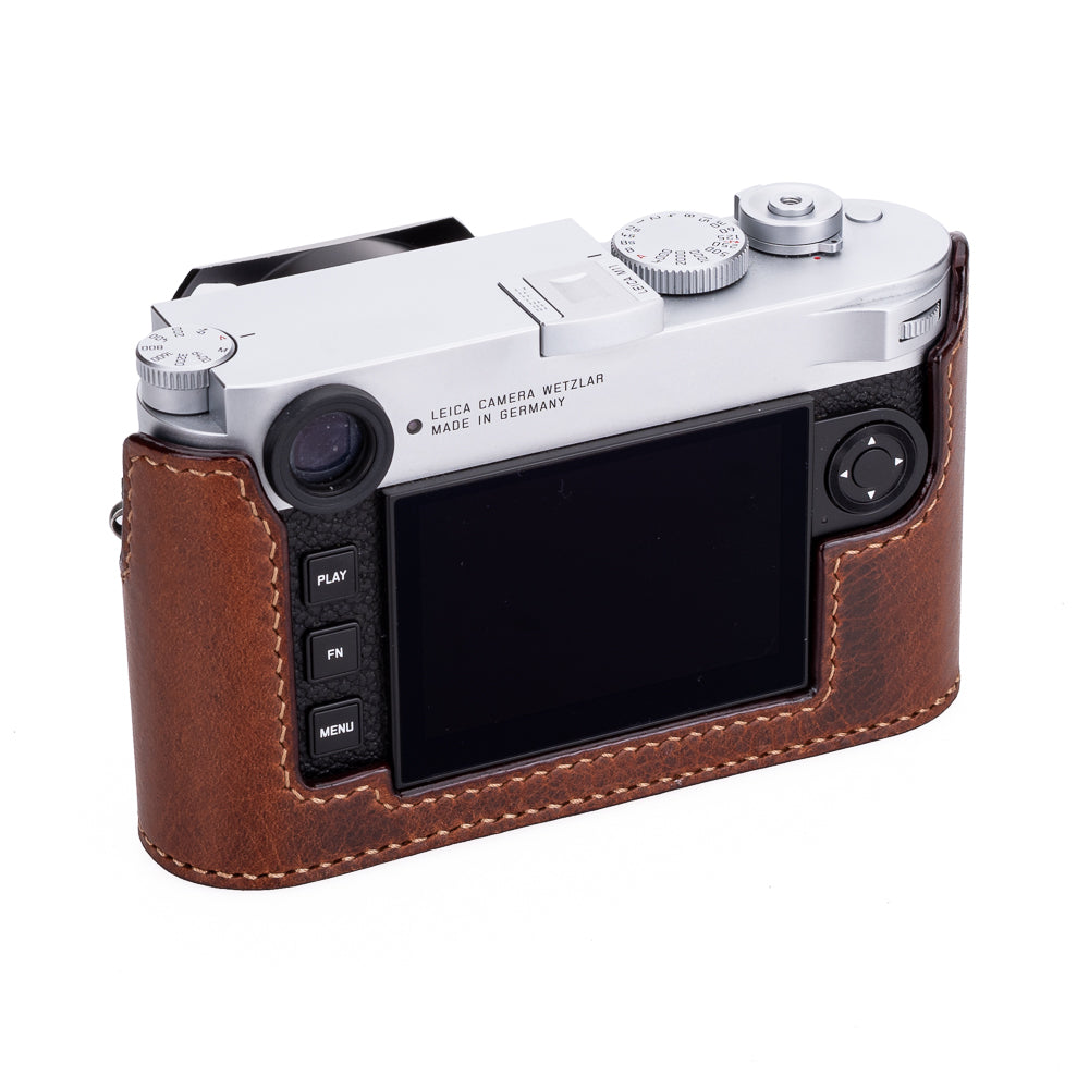 Funda tipo media Arte di Mano Aventino con tapa de batería avanzada para Leica M11 - Rally Volpe