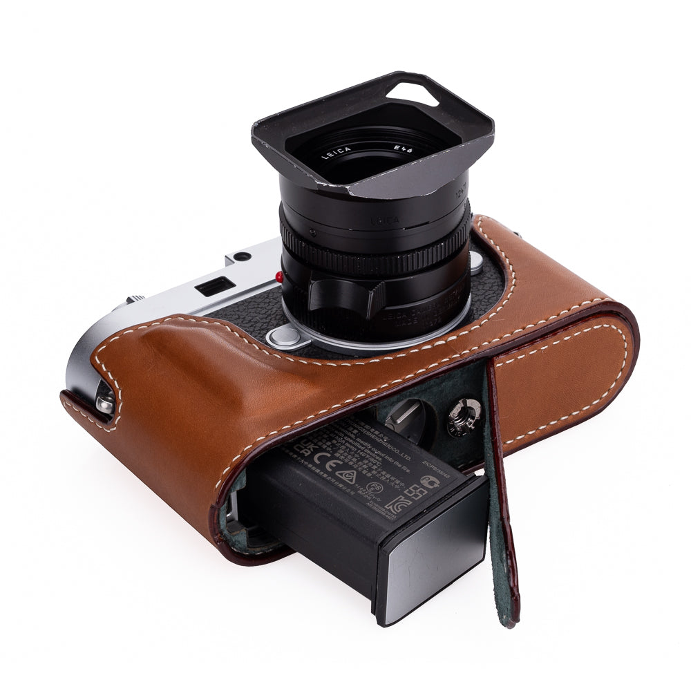 Arte di Mano Half Case for Leica M11 with Advanced Battery Access Door - Novonappa Tan