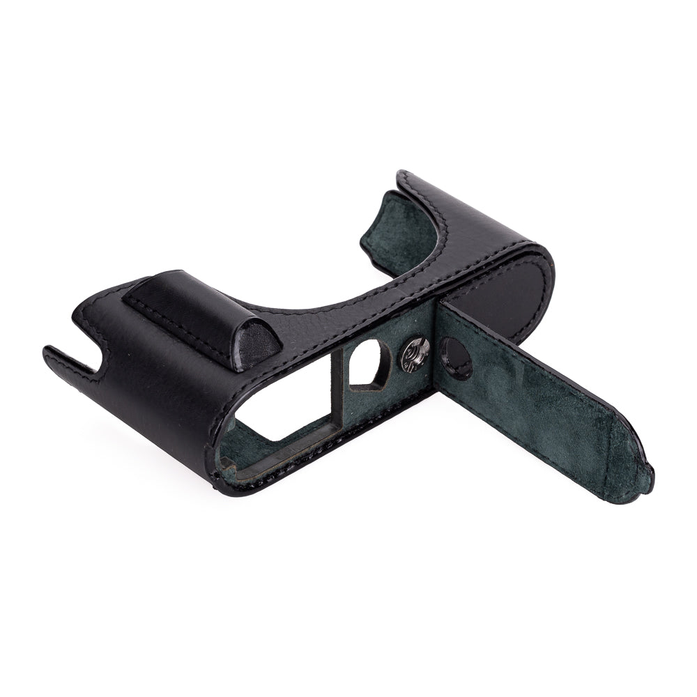 Arte di Mano Aventino Half Case with Advanced Battery Door for Leica M11 - Minerva Black with Black Stitching