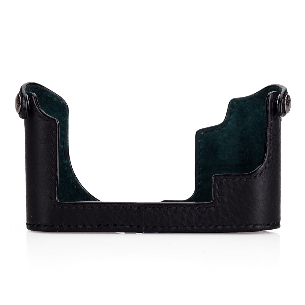 Media funda Arte di Mano para Leica CL con puerta de acceso a la batería - Minerva negra con costuras negras
