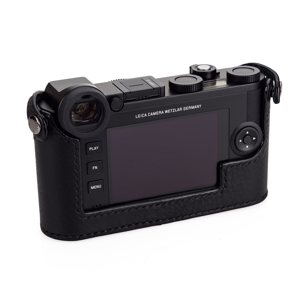 Media funda Arte di Mano para Leica CL con puerta de acceso a la batería - Minerva negra con costuras negras