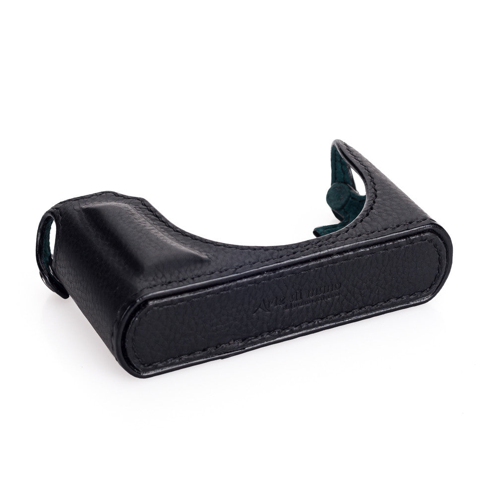 Funda media Arte di Mano para Leica D-Lux 7 y Typ 109 - Minerva Black con costuras negras
