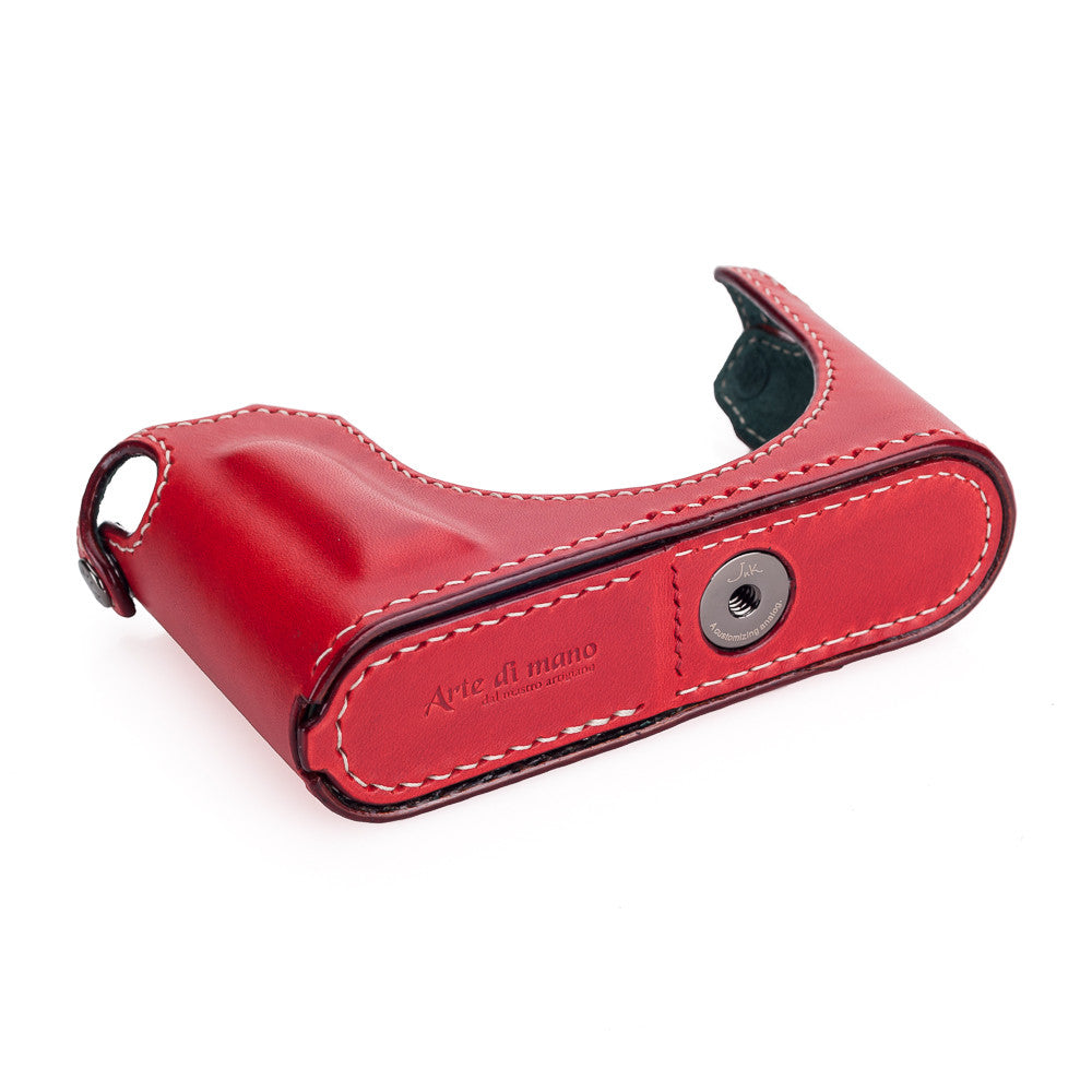 Funda de media carcasa Arte di Mano para Leica Q (Typ 116) con acceso a la batería - Buttero Rojo