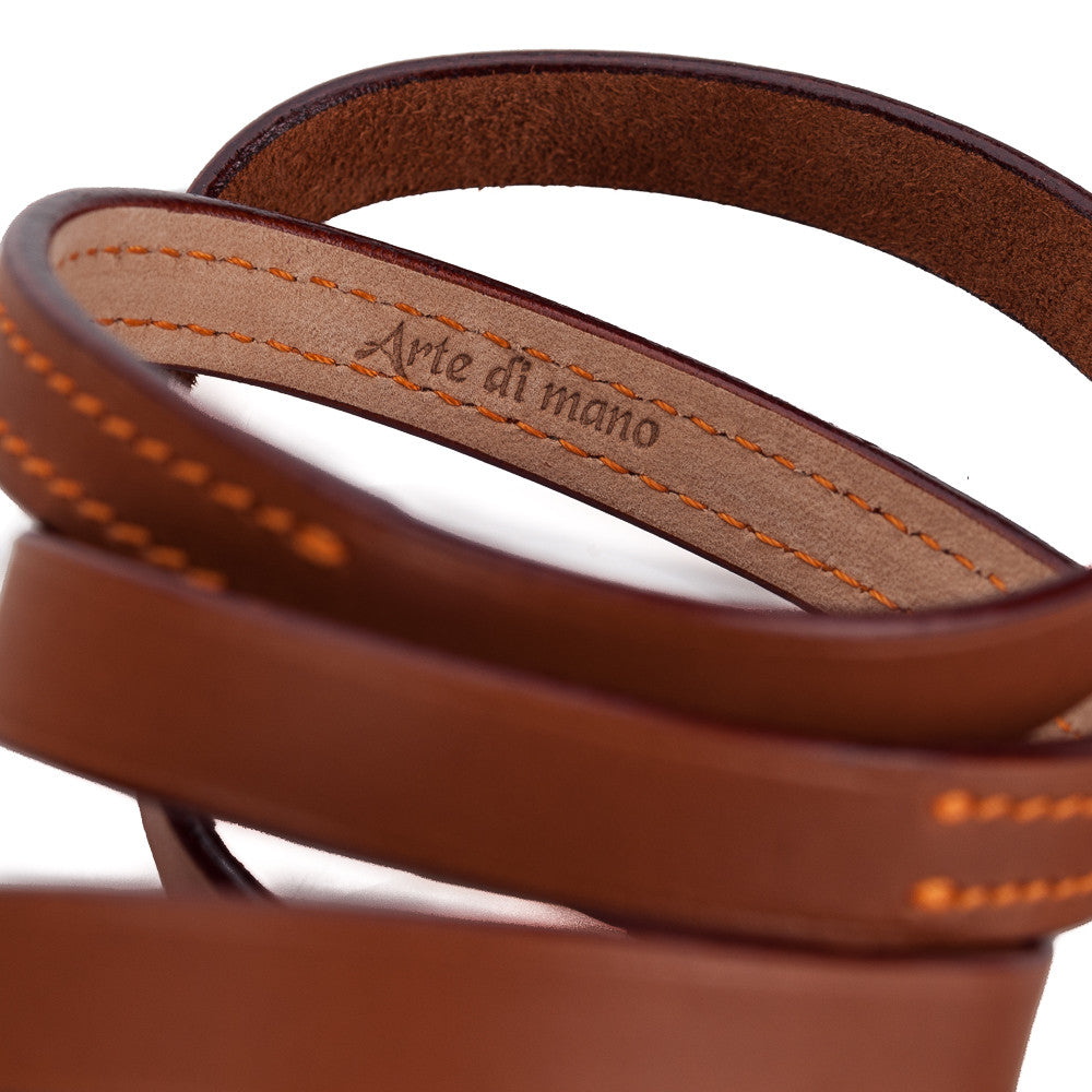 Correa para cuello cómoda Arte di Mano, 95 cm - Novonappa color canela con detalles en naranja Buttero