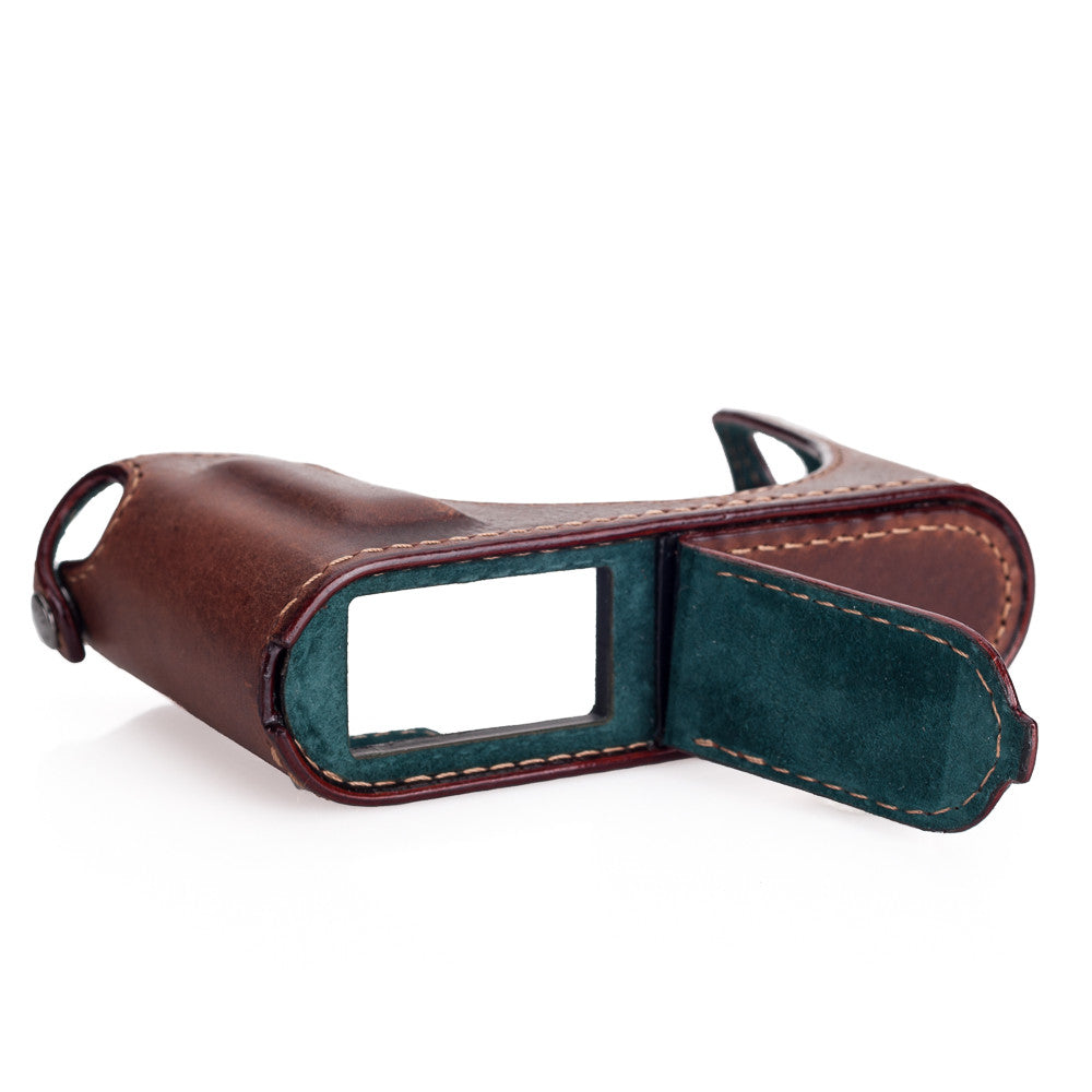 Funda de medio cuerpo Arte di Mano para Leica Q (Typ 116) con acceso a la batería - Rally Volpe