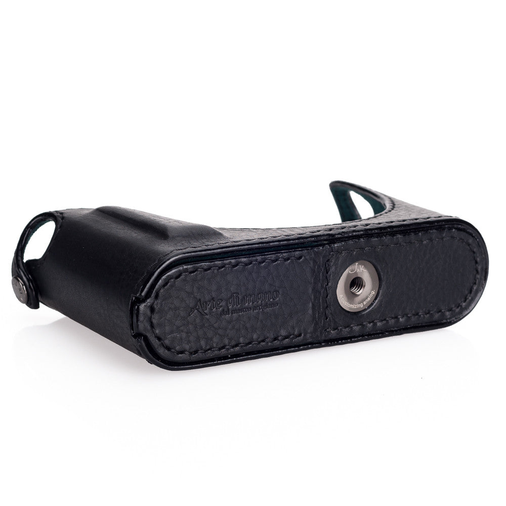 Funda media Arte di Mano para Leica Q (Typ 116) con tapa de acceso a la batería - Negro Minerva con costuras negras