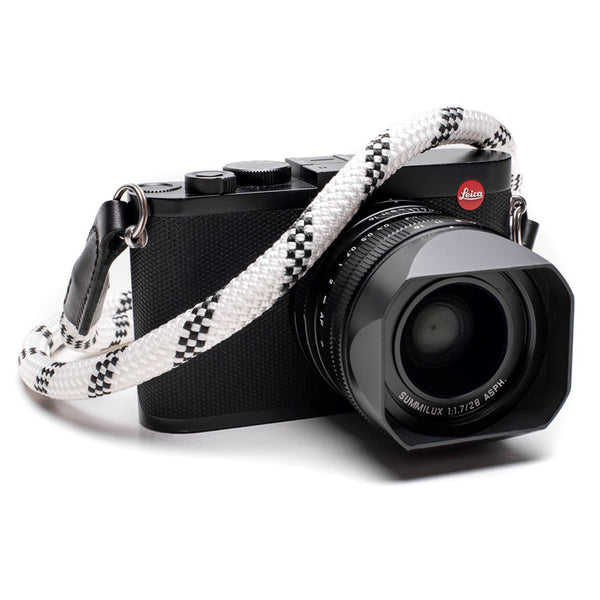 Leica Paracord Handstrap by Cooph, Black/Black, Key-Ring Style - Leica  Store Miami