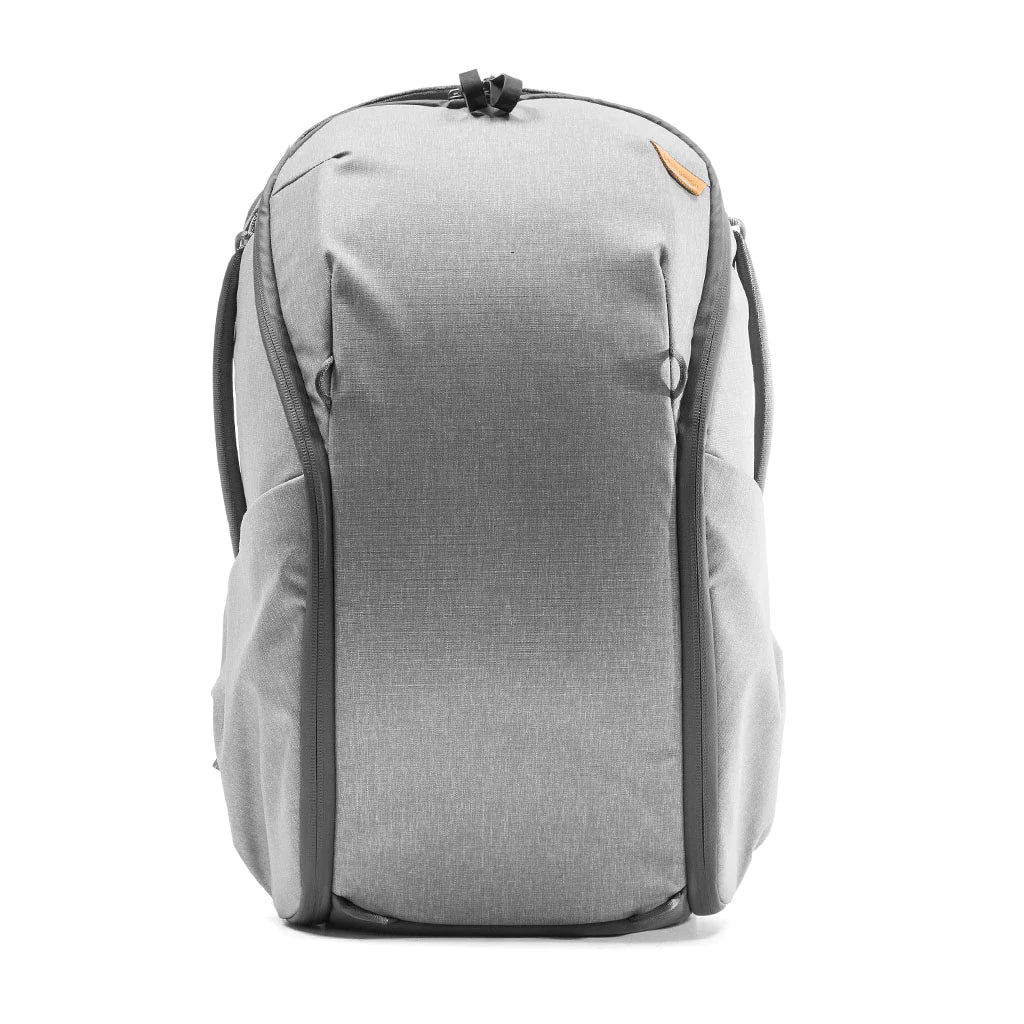 Mochila Peak Design Everyday V2 de 20 L - color ceniza
