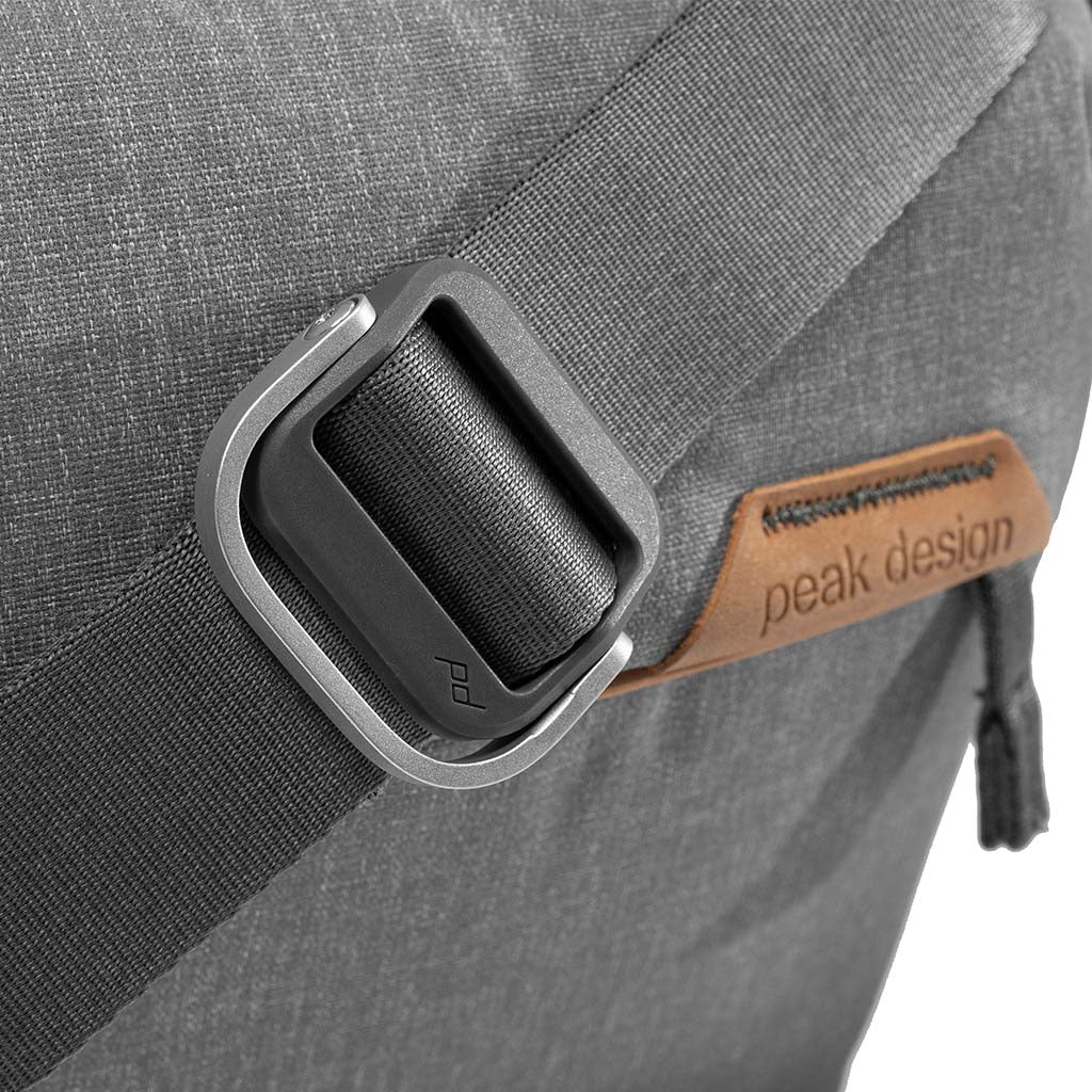 Peak Design Everyday Sling v2 (Ash, 10 L)